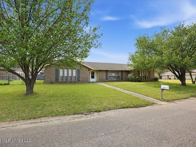 3683 Wilcox Dr, Pearl, MS, 39208