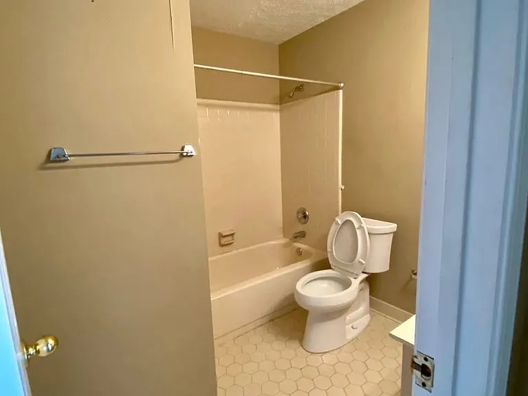 1404 Prairie Ln — Photo 22