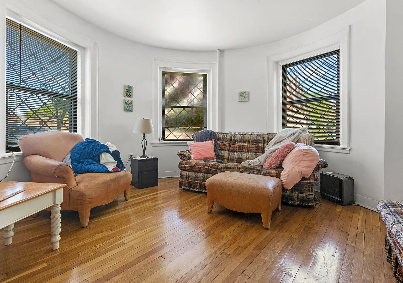 1464 Commonwealth Ave #2B Boston MA 02134 — Photo 1