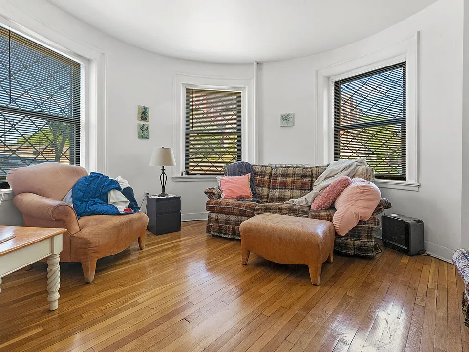 1462 Commonwealth Ave #2