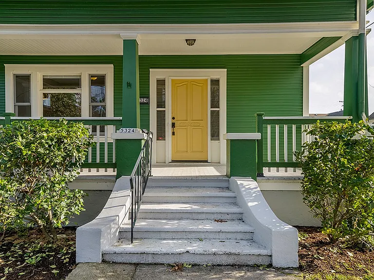 5324 N Maryland Ave — Photo 27