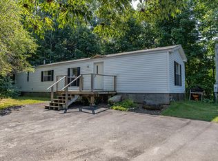 2 Cameron Ln, Searsport, ME 04974