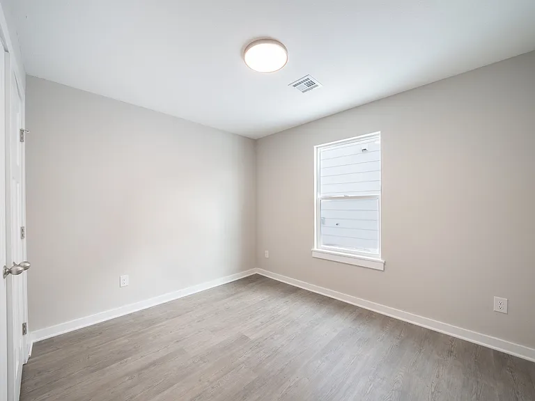 16902 W Lawson St — Photo 19