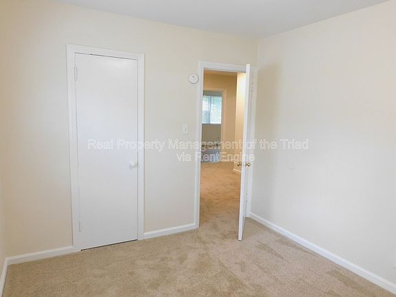 4th image of 3407 Derby Pl