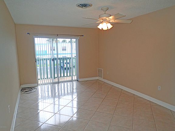 5th image of 350 Taylor Ave APT B18