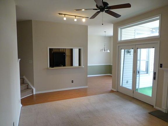 3rd image of 4107 Birch Cir #7