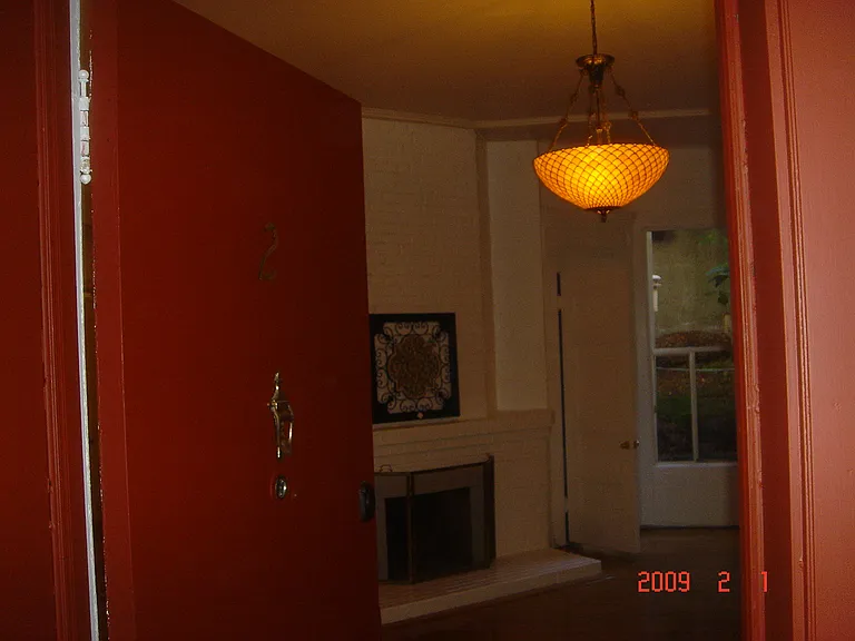 1809 Broadway #2 — Photo 11