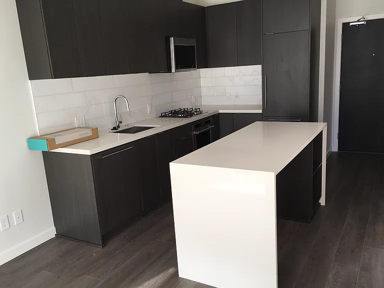8189 Cambie St #3105 — Photo 6