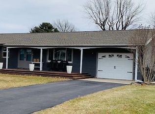 334 N Longbow Dr, Peoria, IL 61604