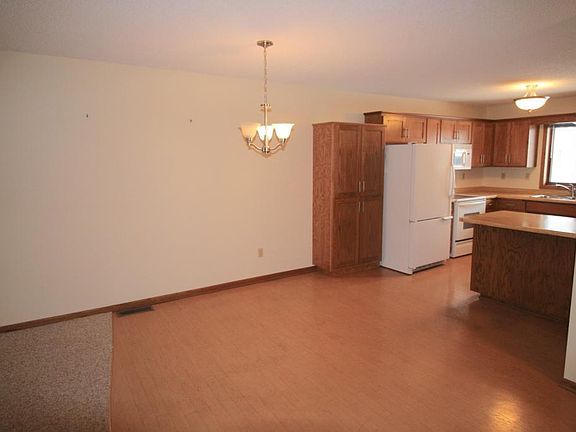 5th image of 2534 15th St N