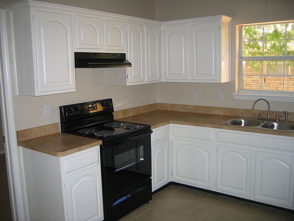 Remodelled & updated kitchen
