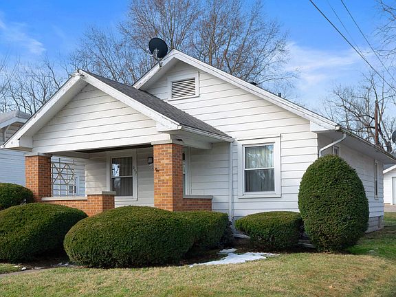 2nd image of 207 S Nichols Ave