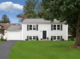 449 Springfield Ct, Lititz, PA 17543