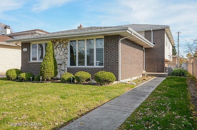 1st image of 9429 Menard Ave