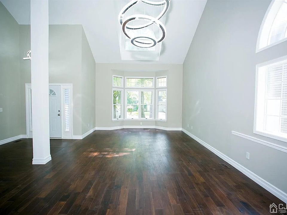 18 Smoke Rise Ln, Bedminster, NJ 07921 Zillow