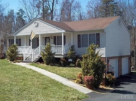 1st image of 326 Smoketree Ln