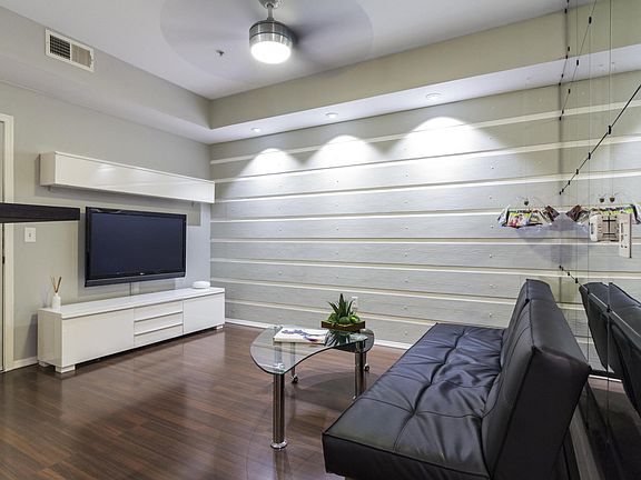 2nd image of 1701 E Colter Street #203