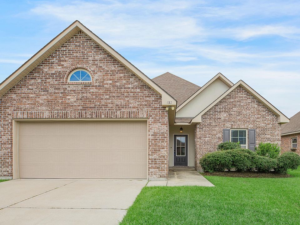 1st image of 132 Timber Edge Dr