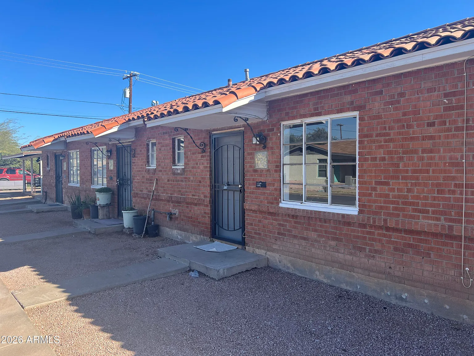 1 bed, 1.0 bath, 600 sqft, $1,000 — Photo 1