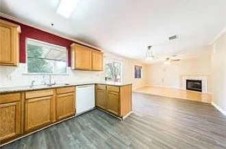 805 Chiselpoint Cv — Photo 9