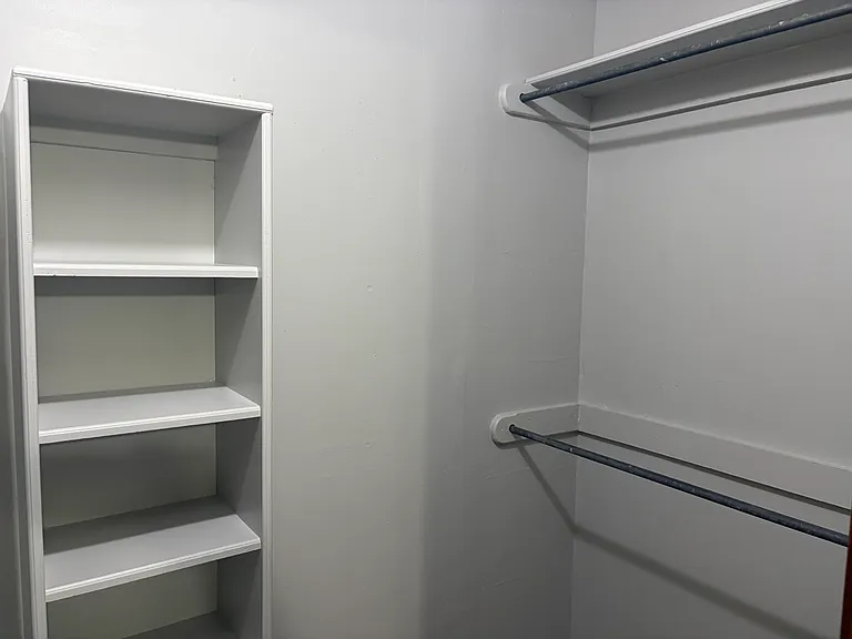Primary Walkin Closet