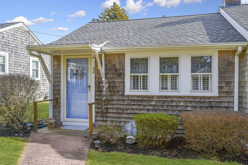 558 Craigville Beach Rd 2, Barnstable, MA 02630 Zillow