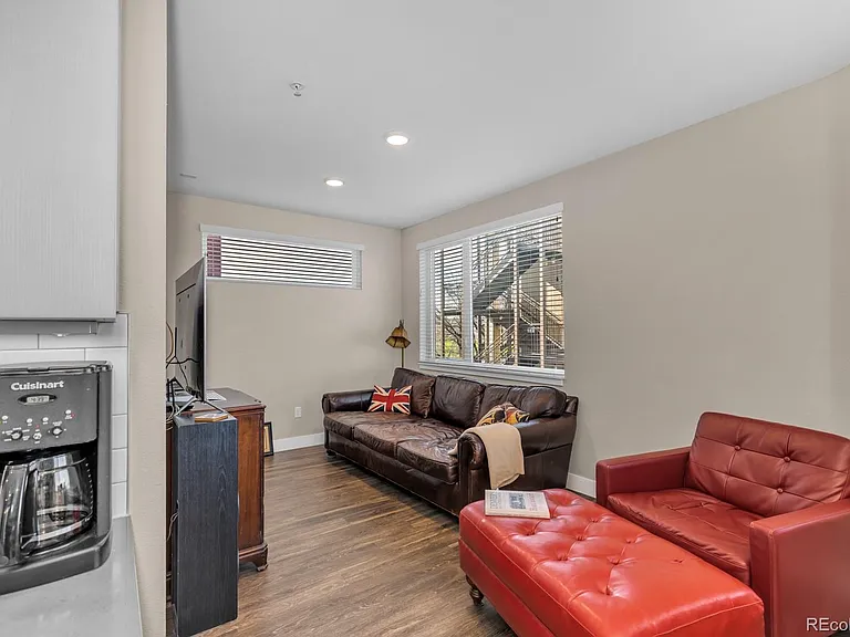 2729 W 28th Ave #315 — Photo 11