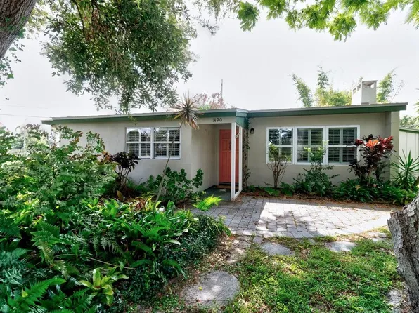 1490 5th Ave, Vero Beach, FL 32960