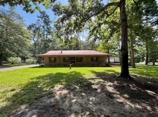 4945 Lakewood Dr, Kountze, TX 77625