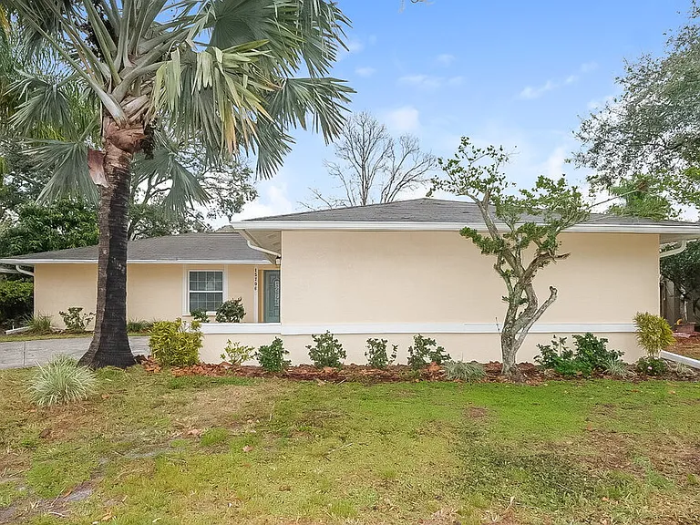 15709 Squirrel Tree Pl — Photo 3