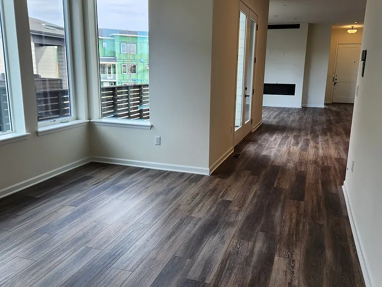 703 Harness St — Photo 17