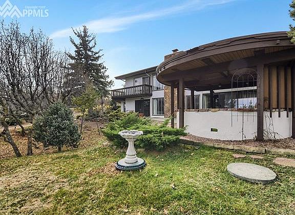 5th image of 530 Penrose Blvd