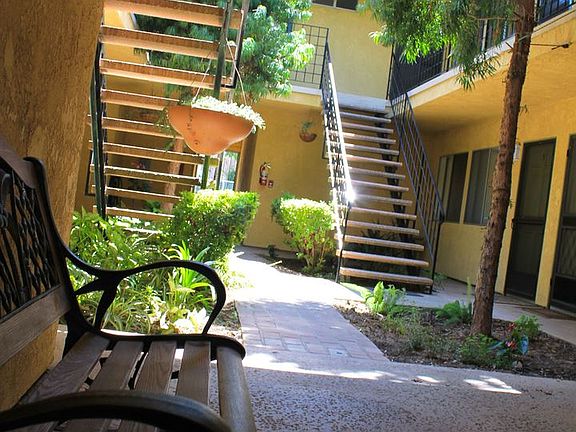 3rd image of 360 Temple Ave APT 16