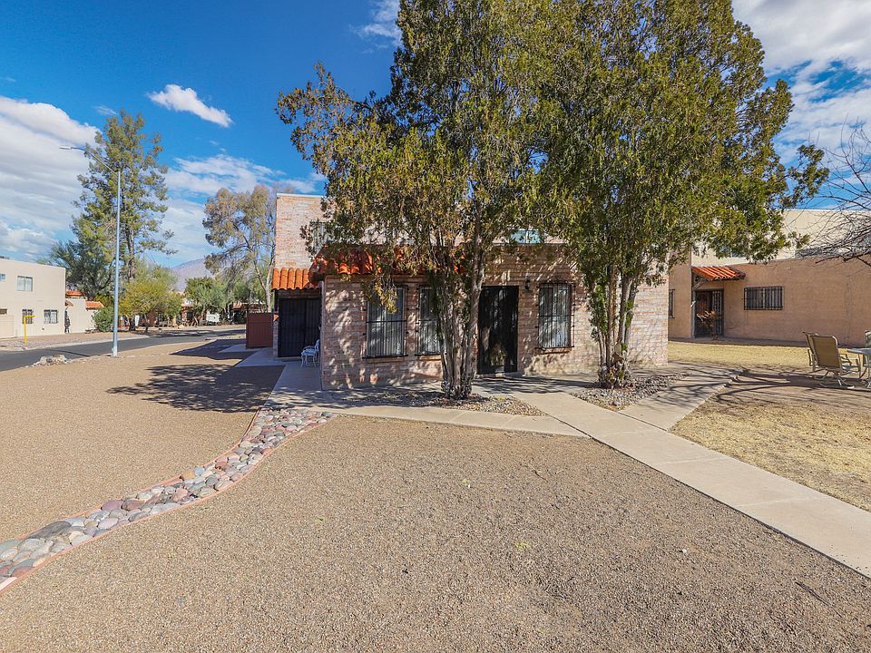 1st image of 6601 E Calle La Paz #1