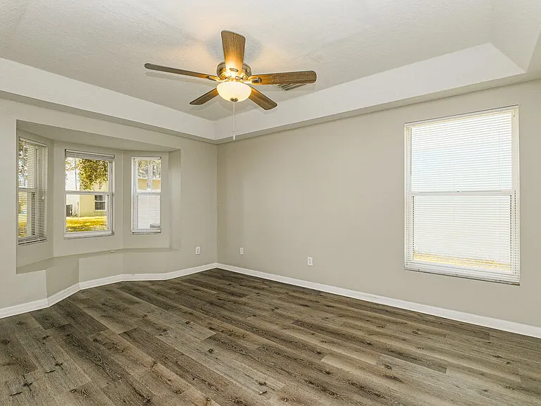 1818 Horsechestnut Ct — Photo 9