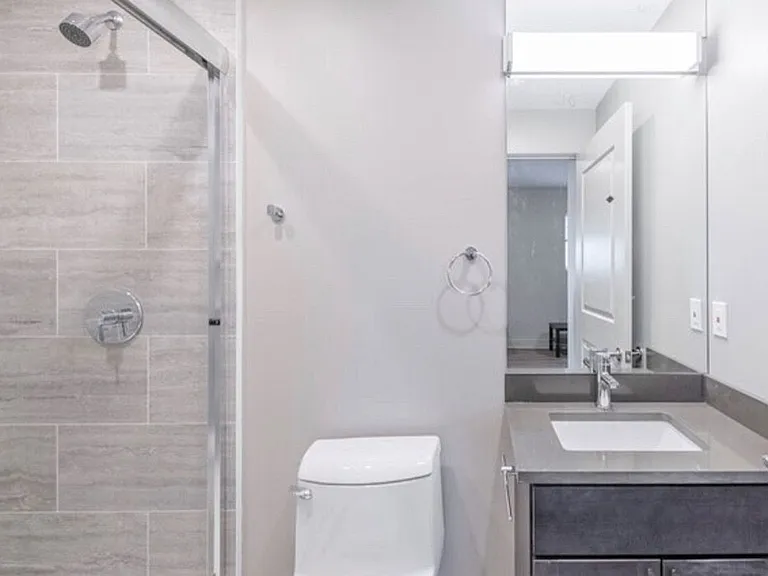 530 Broadway Apartments — Photo 48