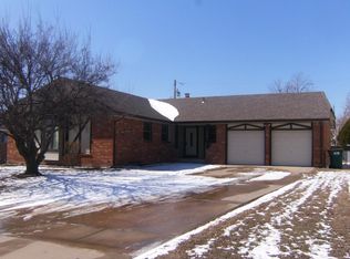 1709 N Brunswick Ln, Wichita, KS 67212
