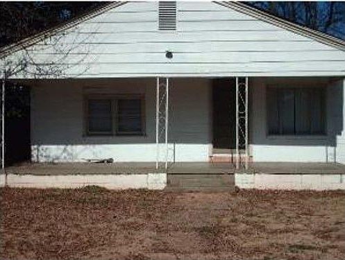 1st image of 3028 20th St