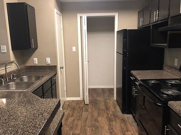 5th image of 3309 Augusta Ln APT 338