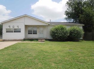 904 SW 34th St, Lawton, OK 73505