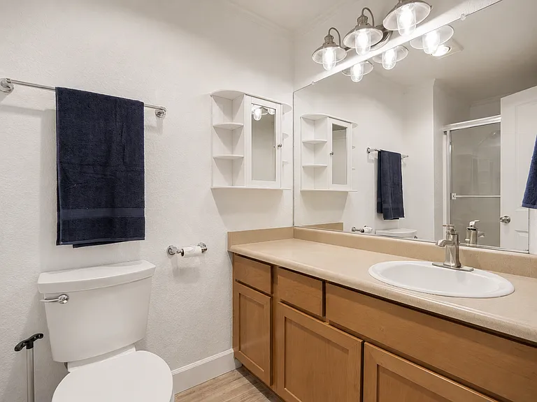 510 SE 157th Ave #35 — Photo 18