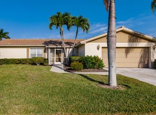 1262 Bluebird Ave, Marco Island, FL 34145