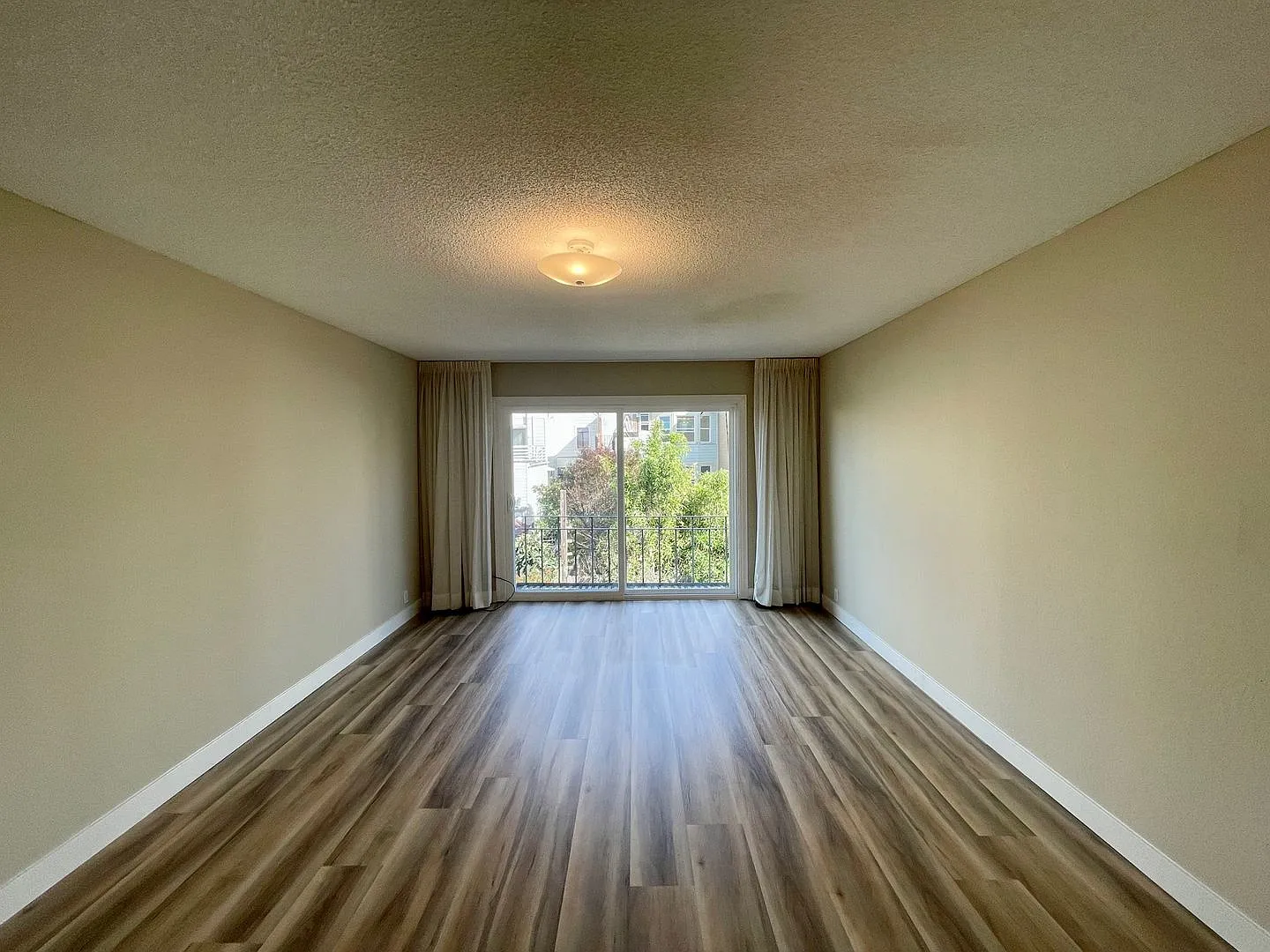 230 12th Avenue (389r)* — Photo 3