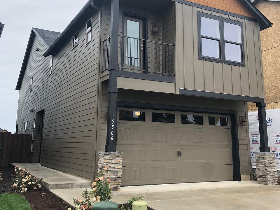 1st image of 15506 NE 107th St
