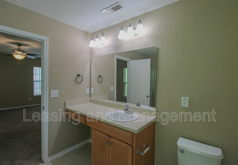 8811 Kellum Dr — Photo 25
