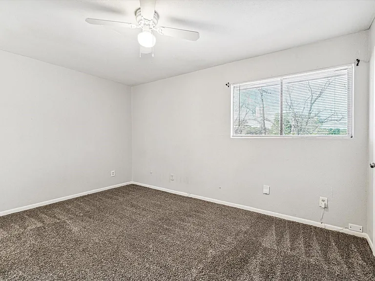 7805 Fuqua St #7805 — Photo 8