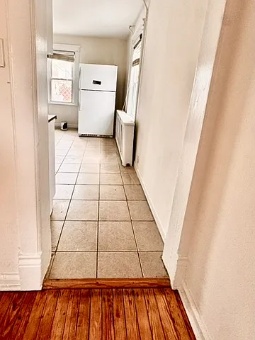 Hallway to kitchen