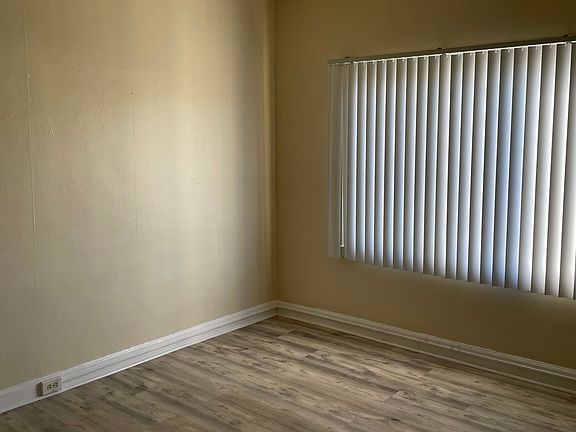 2nd image of 1620 Fruitvale Ave #35