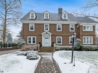 22 Plymouth St, Montclair, NJ 07042