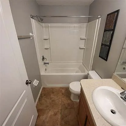 4060 Winding Vine Dr — Photo 103